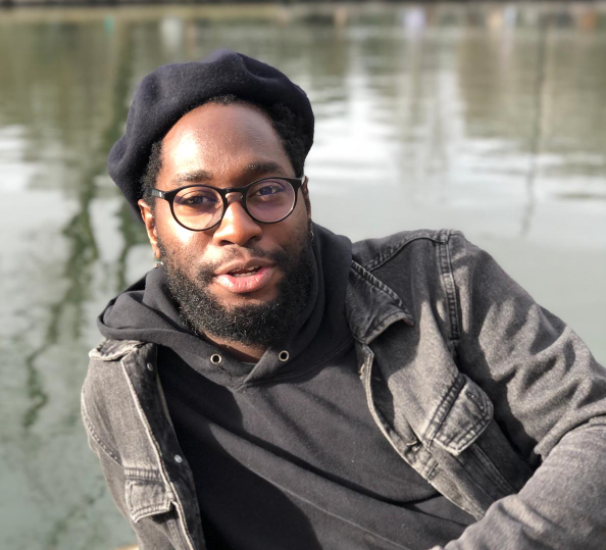 Socio cultural learning theory features. Multilingual education. Valencia white. Metagenomics feature extraction. Base culture.