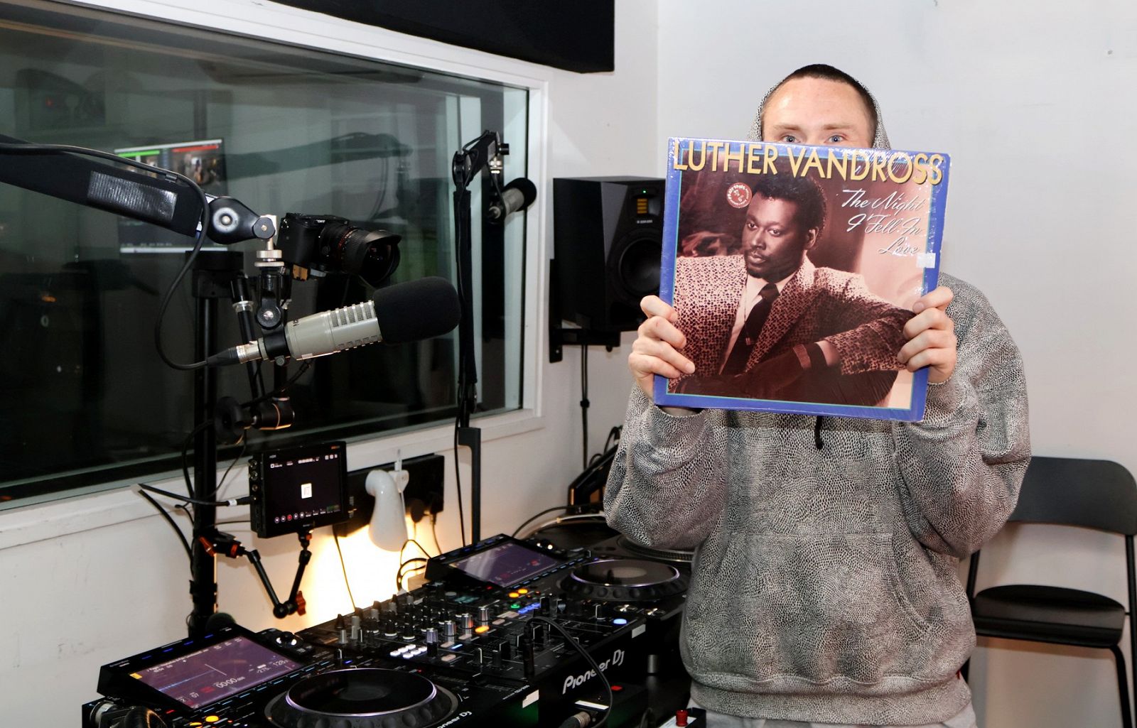 Luther Vandross | Discover music on NTS