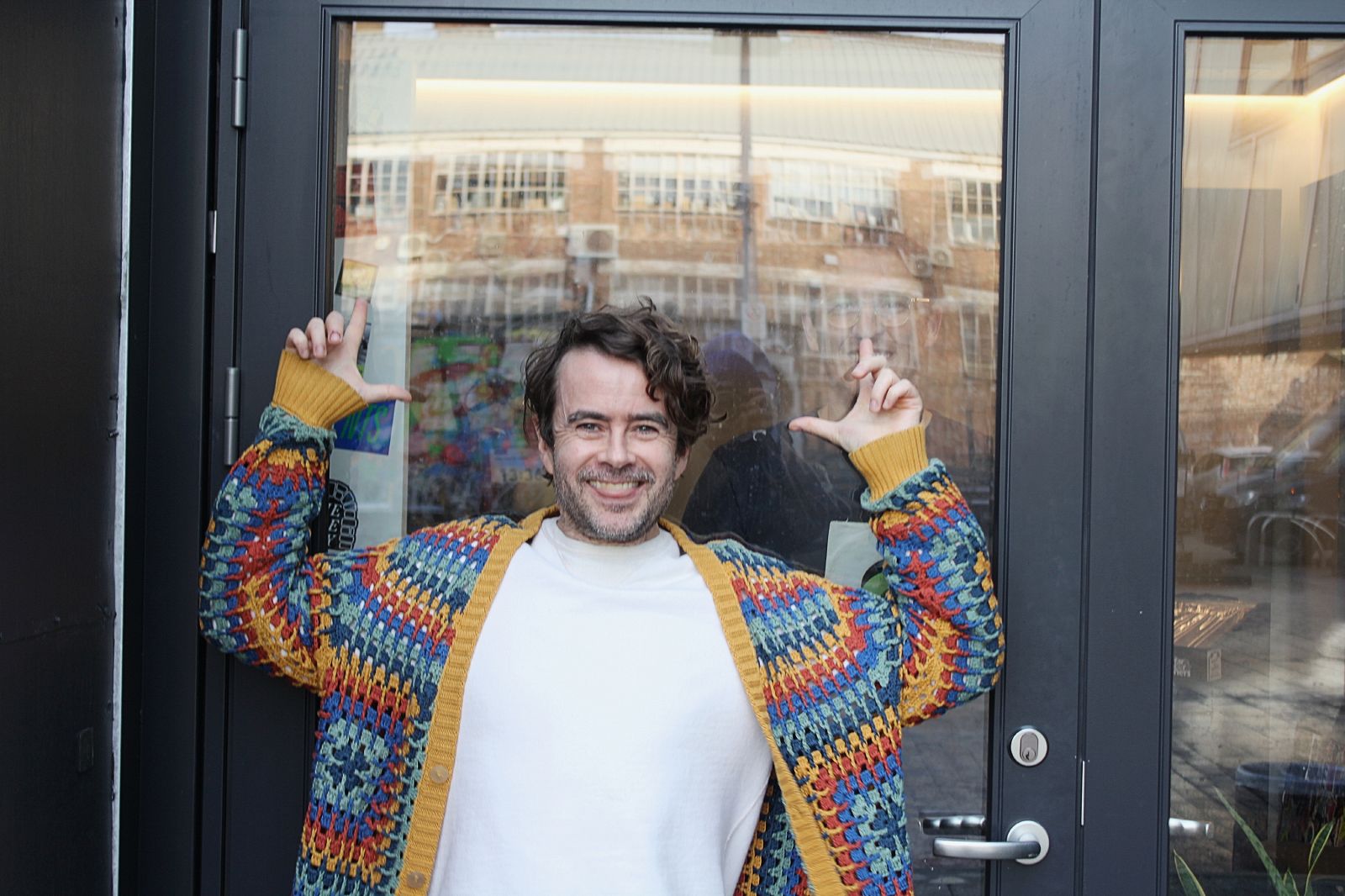 97e81fe9-ee41-4eac-a97d-