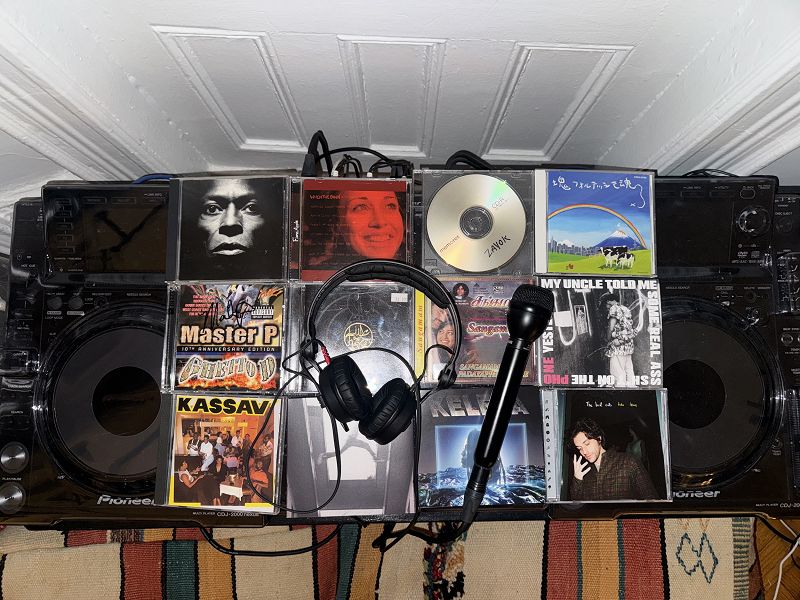 No Bells: CD Selections w/ Mano Sundaresan