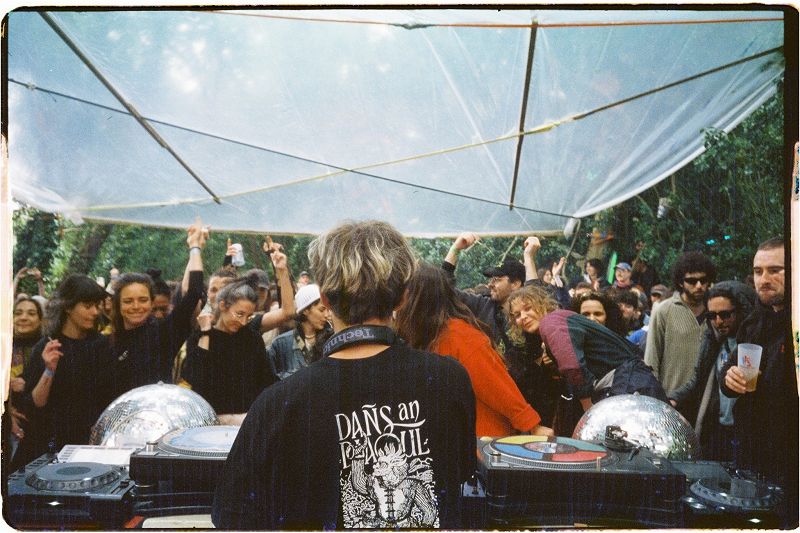 Antinote w/ Theo Muller