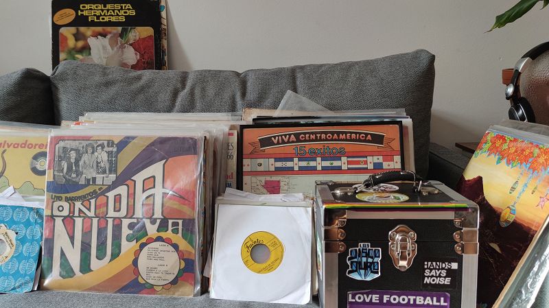 OnoTesla w/ Radio Vampiro 