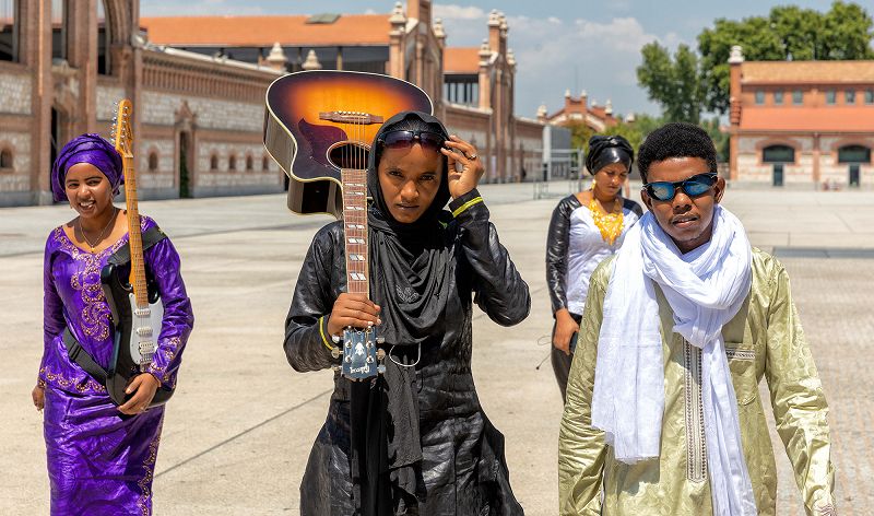 Autotune the World w/  Les Filles de Illighadad