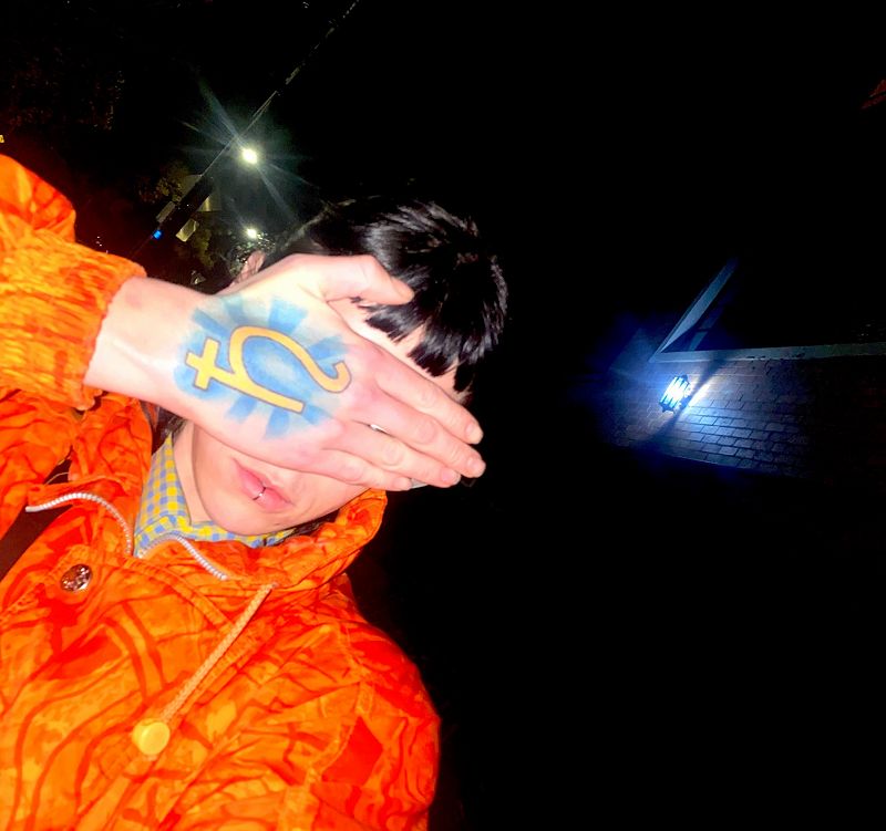 Corin w/ FEMALE WIZARD