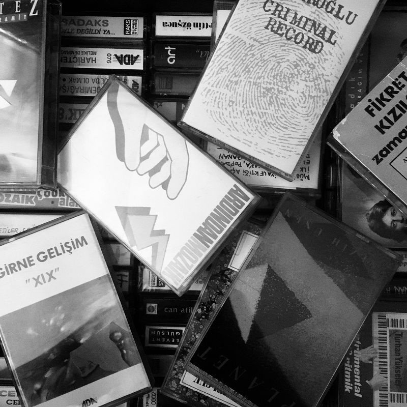 Zel Zele w/ Grup Ses