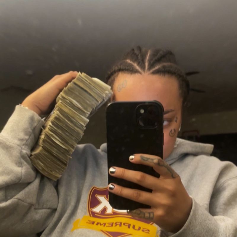 Paris Aden - STILL BALLIN