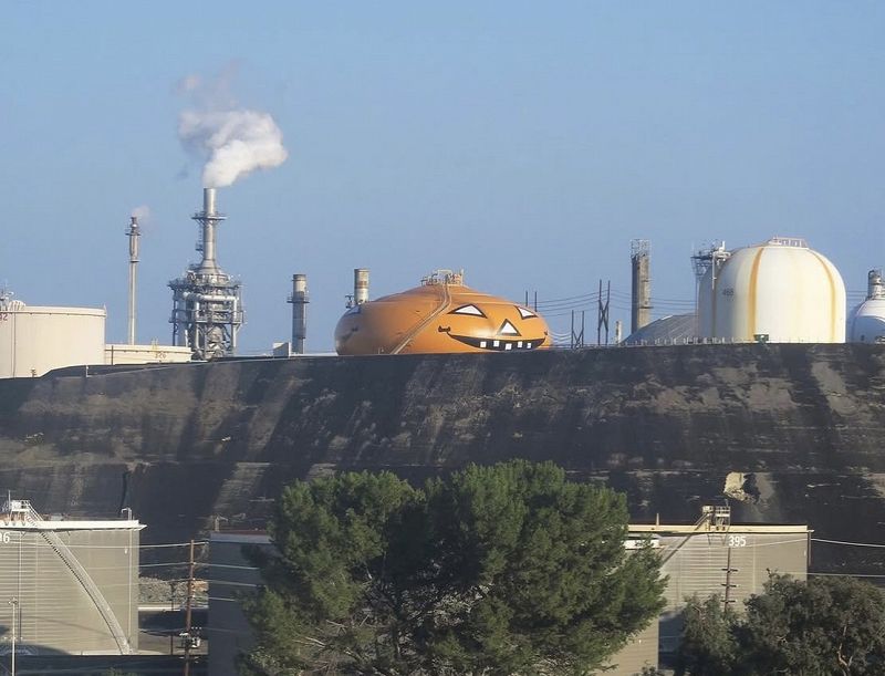 Blooming In Filth: Halloween Special w/ CRISIS ACTING