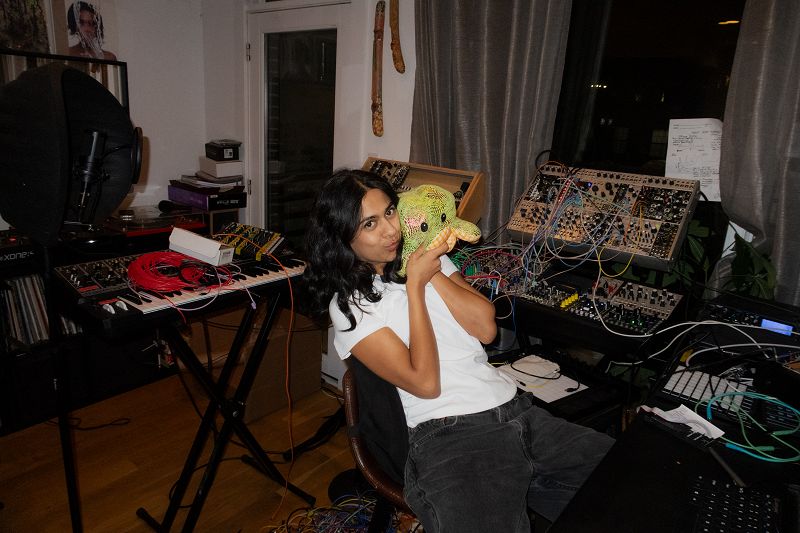 Ghunghru w/ ARUSHI JAIN