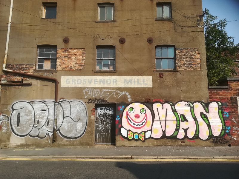 OnoTesla w/ Stuart Bradshaw - Walking Home