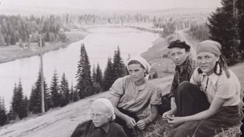 touching grass w/ zina