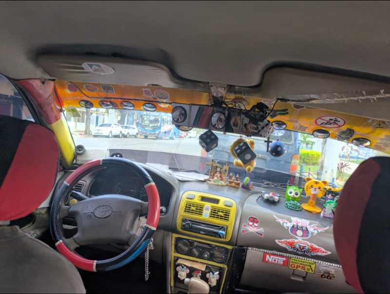 Radio Vampiro: Spells from Central America!