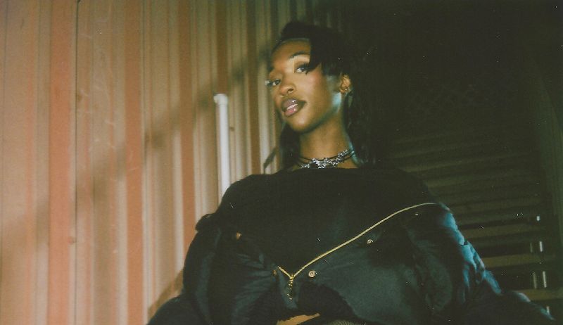 1080P W/ HD & AMARJI KING