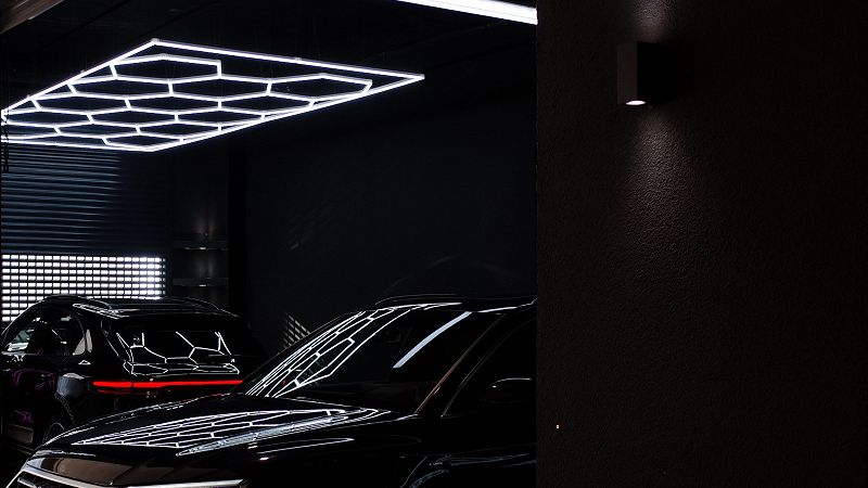 ROOMIES w/ MOBILEGIRL - music for the garage