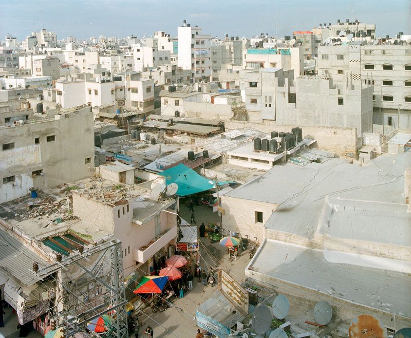 Radio Alhara: Through the storm, in your arms - Yousef Anastas