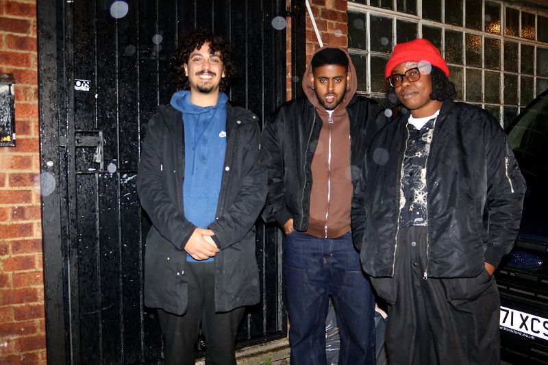 Highlife & Sunshine Show w/ TrYb & ZENA