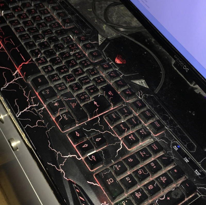 HE4RTBROKEN W/ BABYVAL 