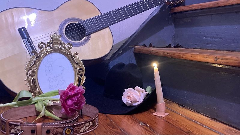 ¡ay, caray como duele!