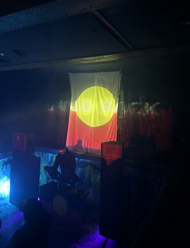 Soft Centre w/ isayer + LANDFILL