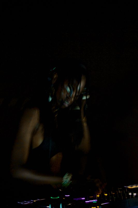 Kampire w/ R3IGN DROPS