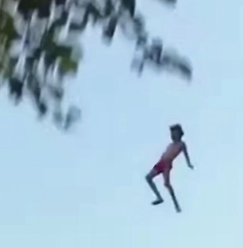 Sounds of Revolution w/ Parcera