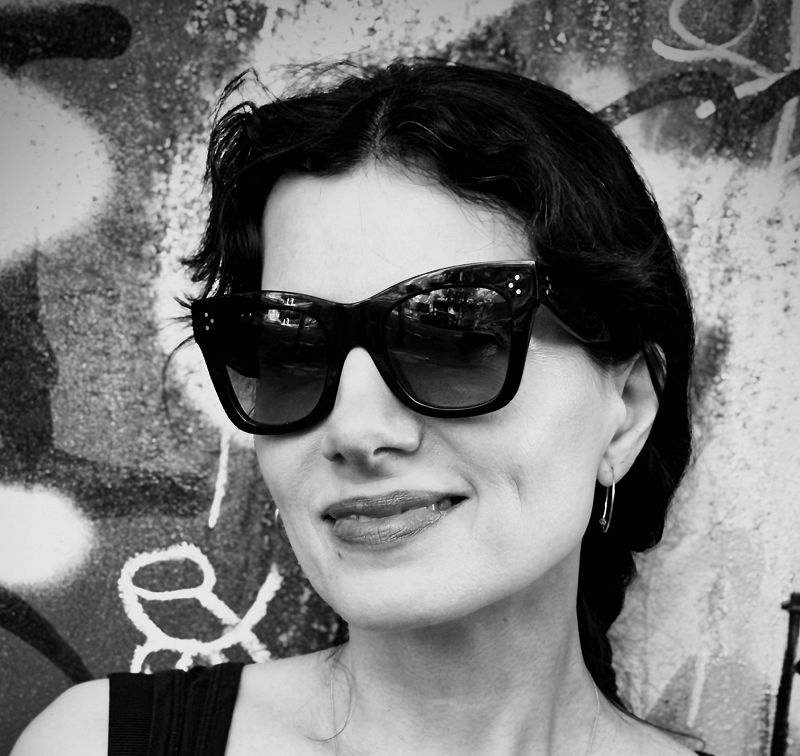 Minimal Wave w/ Veronica Vasicka