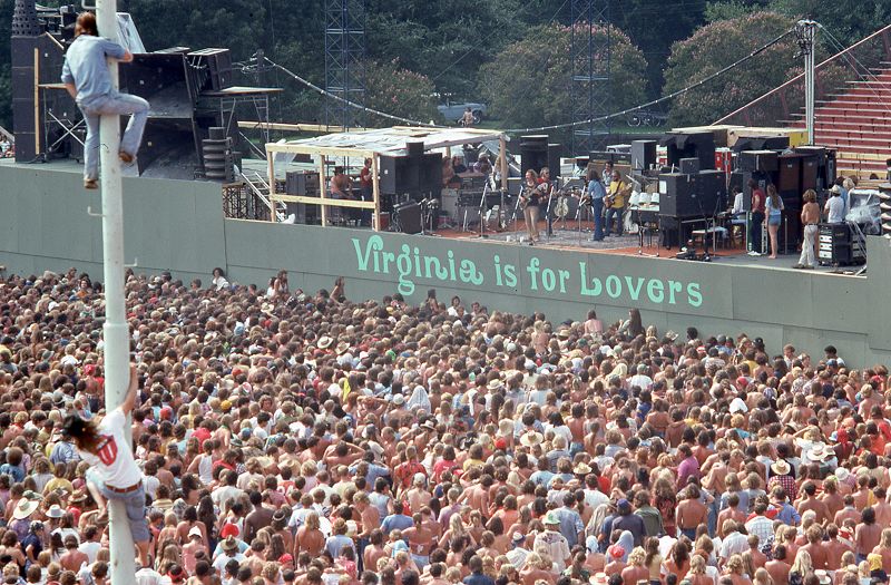 Lavender Kite Audio Research Hour: Crosby, Stills, Nash & Young - The Lost “Human Highway” Album Special