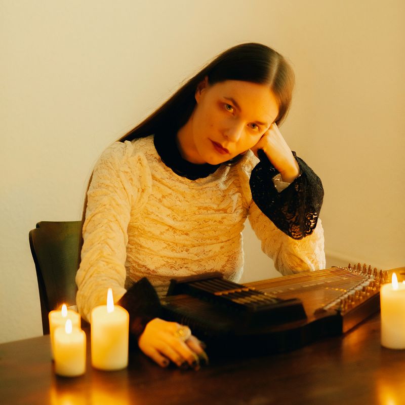 SHAPE+: Petra Hermanova