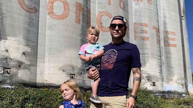 Idle Hands w/ Zane Landreth