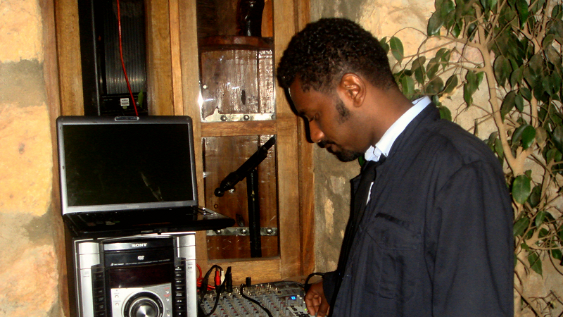Tezez Tapes: Sounds from the Archive