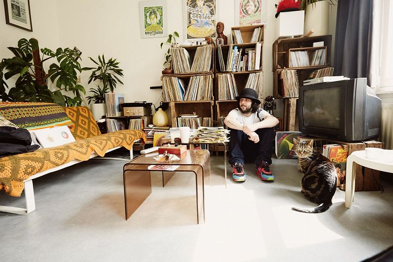 Club Coco w/ Palo Santo Discos