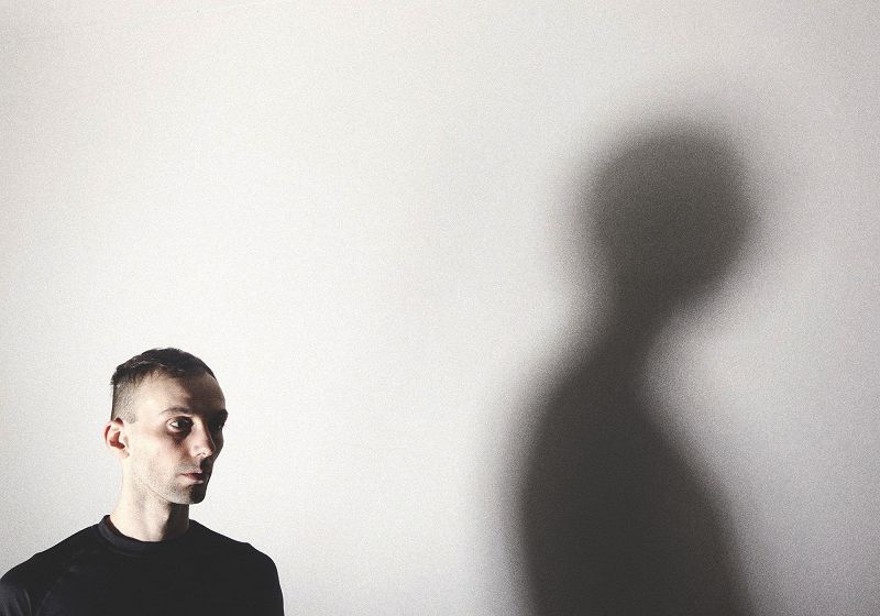 S K Y A P N E A w/ Vaghe Stelle