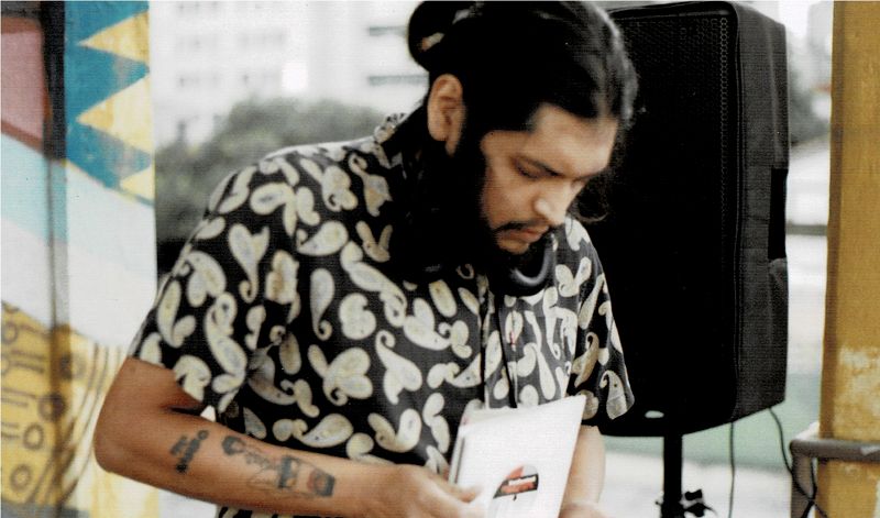 Carlos René: Sacúdete - Boogaloo a la Mexicana