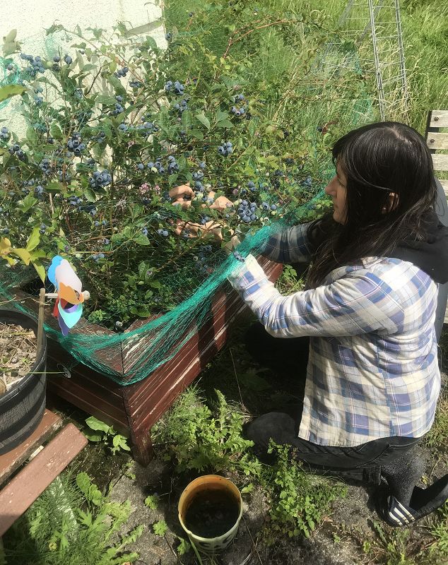 The Early Bird Show w/ Maria Somerville & Natalia Beylis