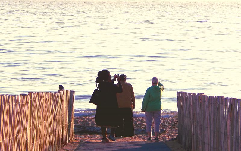 Playlist to Float with the Waves w/ Balam Ronan