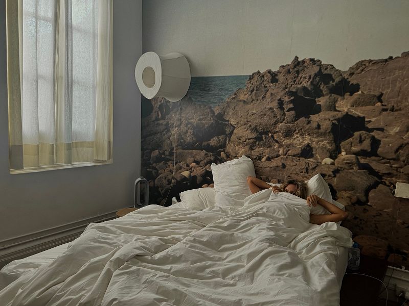 dreamslesssweet w/ VLADA