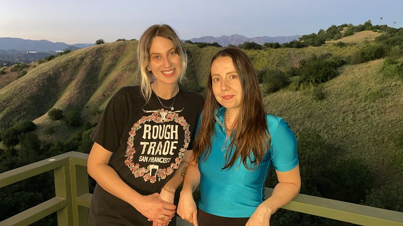 Crossed Wires w/ Amanda Siegel & Hazel Rigby