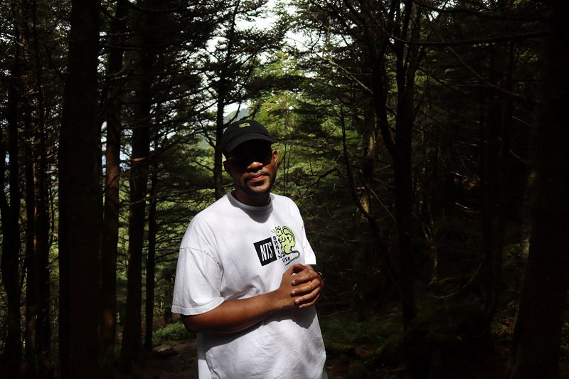 Tuesday Trips w/ Simon SMTHNG