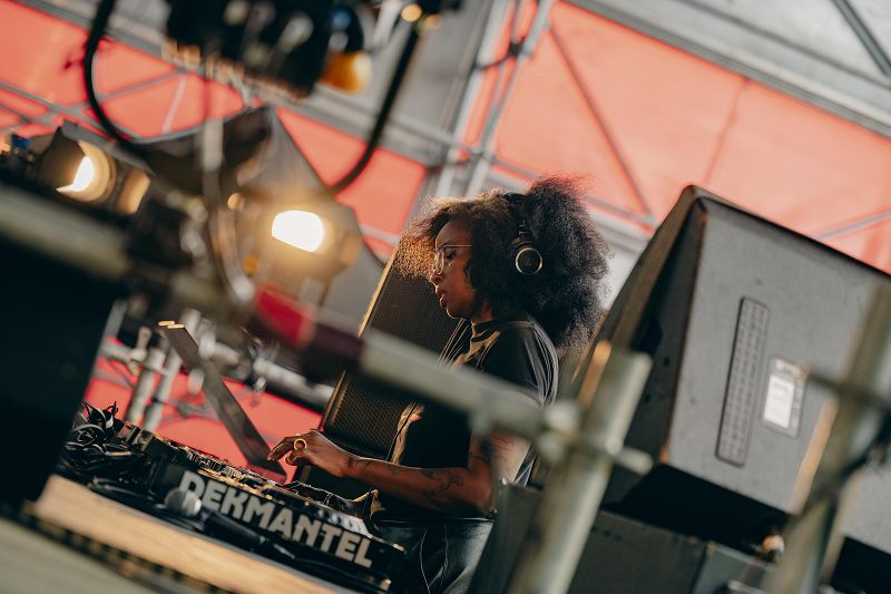 Kampire w/ Akiidmusiq